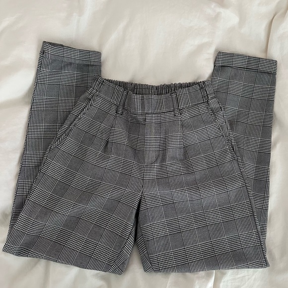 bershka black and white trousers - Picture 1 of 4